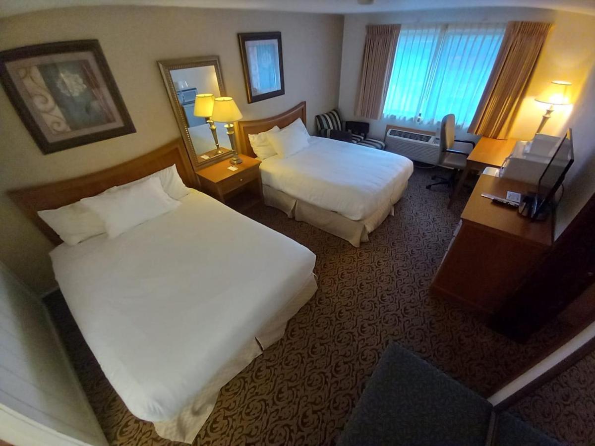 Lupine Inn Ред-Лодж Экстерьер фото