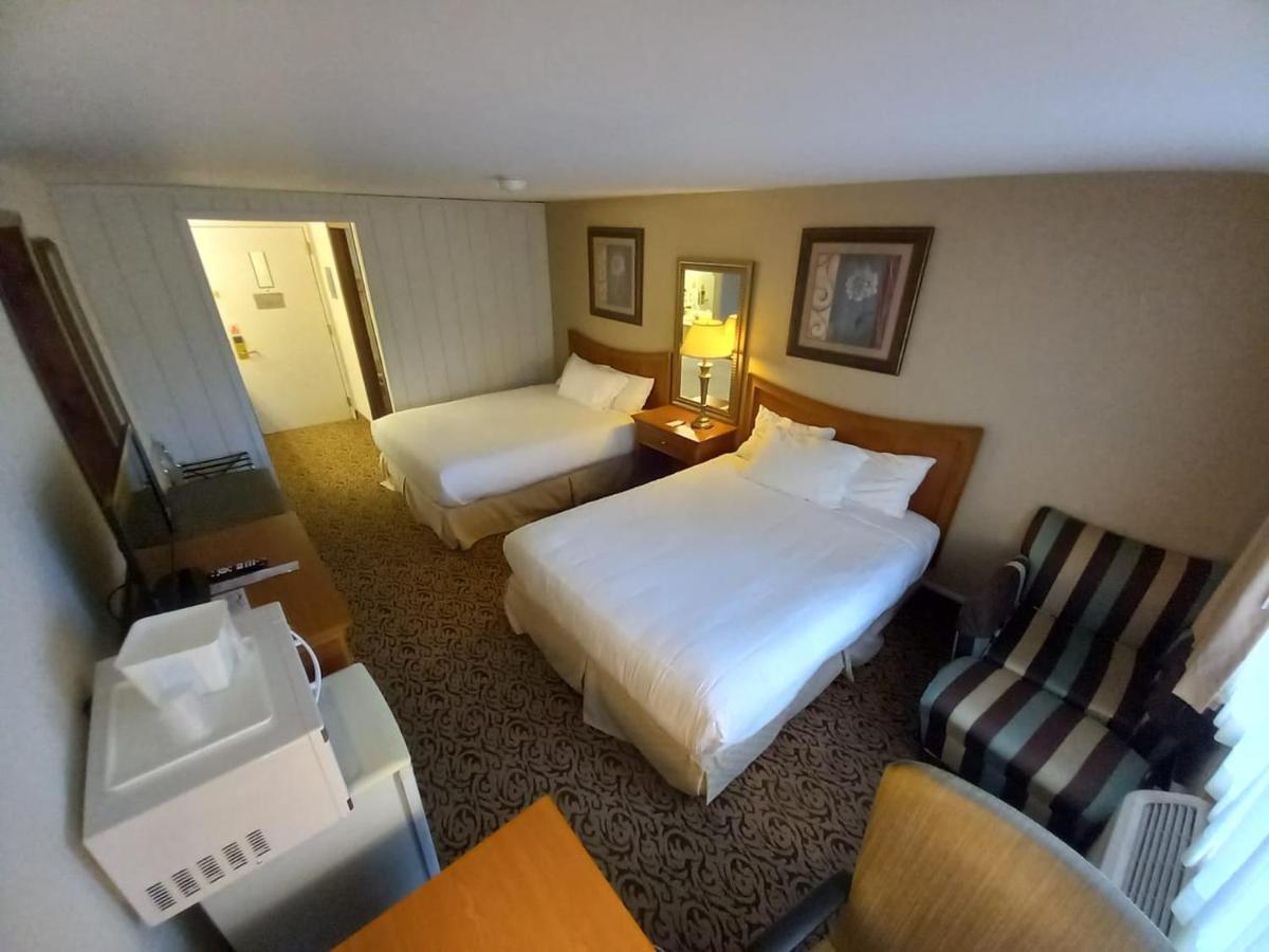 Lupine Inn Ред-Лодж Экстерьер фото