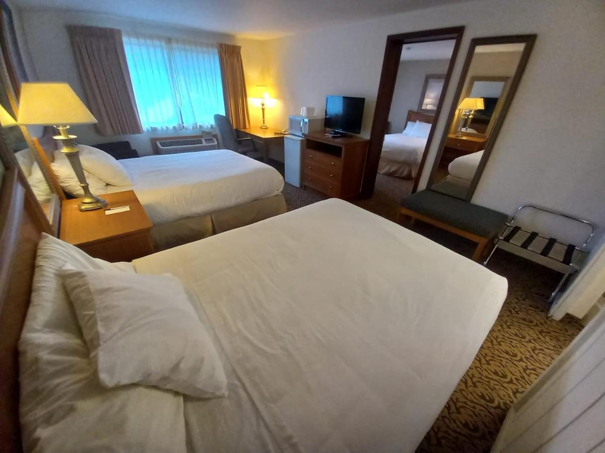 Lupine Inn Ред-Лодж Экстерьер фото