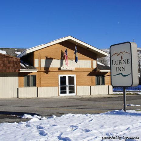 Lupine Inn Ред-Лодж Экстерьер фото